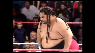 Yokozuna versus cousin Rikishi