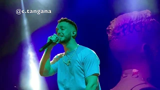 @c tangana en vivo cantando llorando en la limo en Barcelona