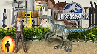 Unboxing Jurassic world Hammond collection velociraptor Blue and Owen figure review