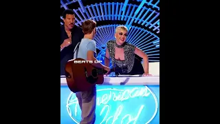 KATY PERRY KISS IN AMERICAN IDOL 😍 | KATY PERRY KISS A CANDIDATE