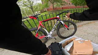 FIXED GEAR | BIKE DELIVERIES for CAPSULE on my NEW PINARELLO X-Track