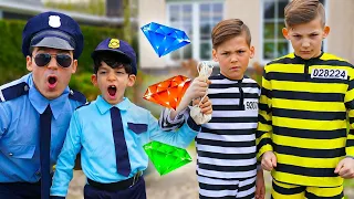 Jason the officer catches prisoners - children's story!