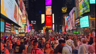 New York City LIVE Midtown Manhattan on Monday (August 14, 2023)