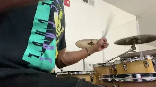 Chris Cole on drums short praise break clip