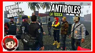 Nexxuz se Encuentra unos ANTIROLES!! - GTA zombie