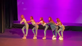 ND6 Dancing to I Want it That Way by Backstreet Boys