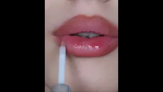 Как сделать большие губы