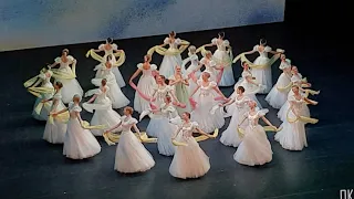 Ensemble Berezka - Antico valzer russo al Teatro Bolshoi.