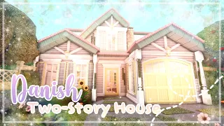 Roblox Bloxburg - Danish Two-Story House - Minami Oroi