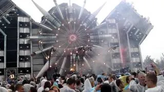 Ran-D - Living For The Moment (2011 Live Edit) @ Mysteryland 2011