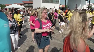 Flashing - Carolina Line Dancers