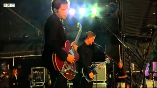 06  Obstacle 1  Interpol Glastonbury 2014