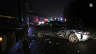 І знову ДТП на в'їзді в Броди. На трасі Київ - Чоп не розминулись вантажівка та легковик