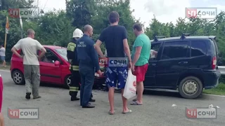 В Хостинском р-не Сочи в лобовом столкновении погиб водитель (10.07.2019)