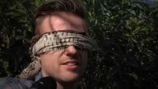 Nicky Byrne and Jenny Green are blindfolded in Dublin Zoo!