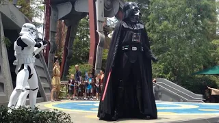 Top 10 Disney Fails & FUNNY Star Wars Jedi Training Academy Moments