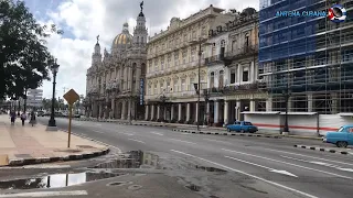 CAMINANDO: LA HABANA, CUBA