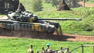 Представление боевых возможностей танка Т-72Б.