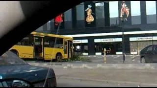 ДТП с автобусом на шоссе Революции