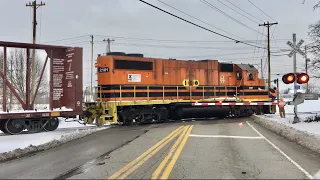 How To Flag A Problem Railroad Crossing! Flares Used At Highway Crossing, Short Line Railroad Action