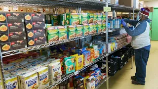 First-time food bank users up 64 per cent in Ontario