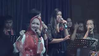 Damai - Lina, Didiet, Christine & Johanna (Ganeshow: Guruh Sukarno Putra Tribute)