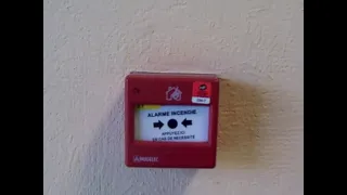 Déclencher l'alarme incendie dans le collège (Nugelec)