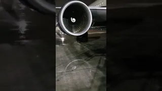 B767 jet engine spooling up. LOVE THE SOUND