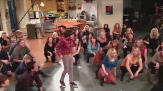 The Big Bang Theory Flash mob FULL VERSION + BAZINGA