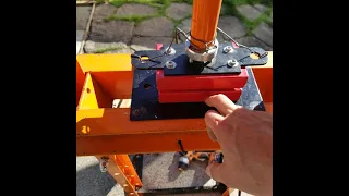 Making A DIY Hydraulic Rosin Press From Crank-Style Parts.