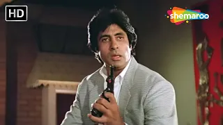 अमिताभ के हाथों से हुआ खून - Mahaan - Amitabh, Waheeda, Parveen, Zeenat - Part 1 - HD