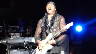 Ernie Isley guitar solo - New York City