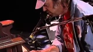 Neil Young - Mother Earth (Live at Farm Aid 1997)