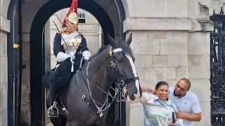 Heart warming moment ❤️ kings guard moves his horse  for blind girl to stroke #thekingsguard