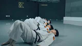 LE SSERAFIM(르세라핌) _ FEARLESS Taekwondo ver.