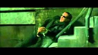 Matrix Reloaded .::  Neo vs Agents