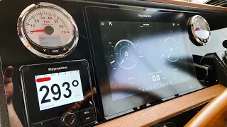 Bayliner 3288 Motoryacht New helmstations and engine control