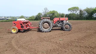 Vintage Thursday. Massey Ferguson 178 hydraulic repair and drilling.