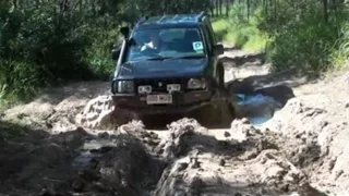 Suzuki Jimny 4x4 offroad test, hill climbs, mud