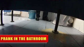 Prank in the Bathroom | Обосрался В Туалете | Пранки от Жвачка ТВ