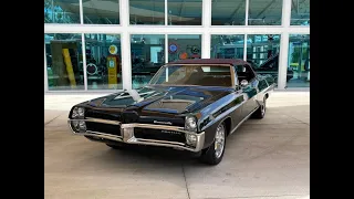 1967 Pontiac Bonneville - Skyway Classics