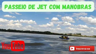 PASSEIO DE JET SKI COM MANOBRAS