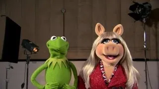 Miss Piggy & Kermit the Frog From "Muppets Most Wanted" Celebrate the Birth of the Royal Baby