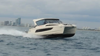 MarineMax 362 - An Aquila 36 Model