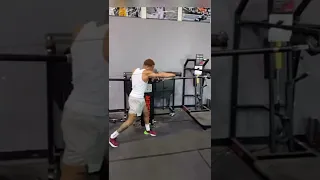 DEVIN HANEY IN THE GYM TRAINING FOR GEORGE KAMBOSOS FIGHT