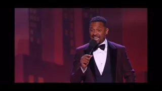 Mike Epps at Shaquille O’Neal are star stand-up comedy￼!