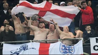 FUNNIEST ENGLISH FOOTBALL CHANTS (With Lyrics)