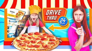 Buying ReAl PiZza And Getting It Wrong Pretend Play Drive Thru!