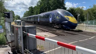 The level crossing you have to power yourself - Kent, England - featuring High Speed train horn