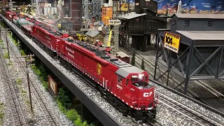 Turn Up Volume!!!  Notch 8 - Leslie RS3L - Lionel CP DD35A's #9864 & #9868 at Corner Field Railroad